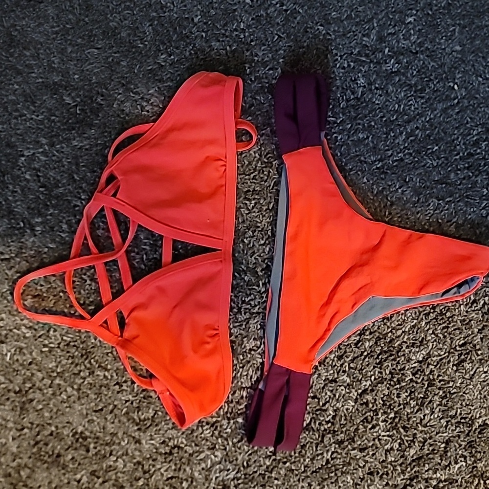 Jolyn - 2 piece